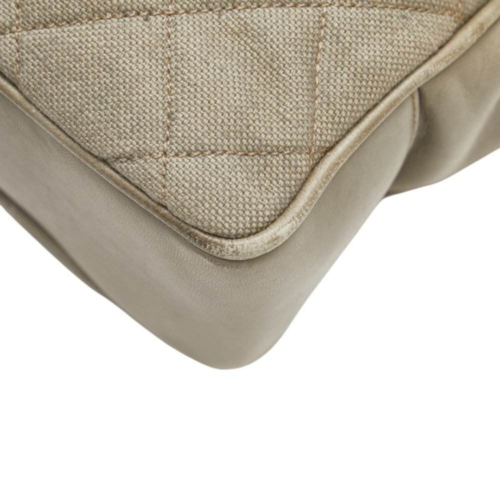 CHANEL Gray Leather Logo Tote Bag - Picture 6 of 14